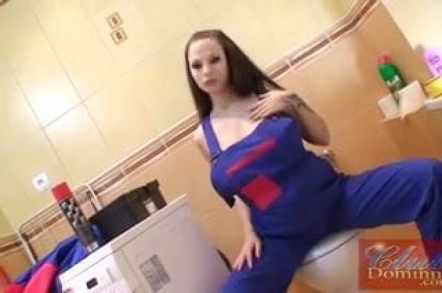 Emmalee Big Tits Dominno Xxx Hot Housewife Pornstar Busty Sex Porn